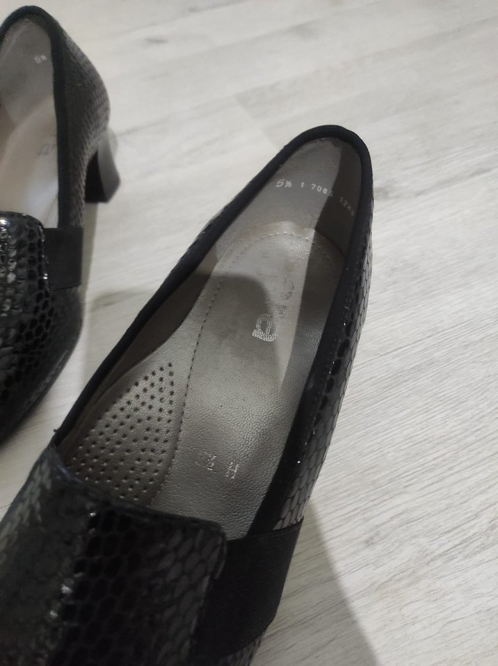 Siyah Yılan Desenli Kadın Topuklu Ayakkabı - Görsel 3