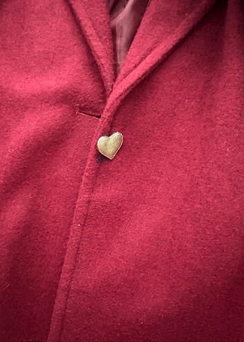 Bordo Kadın Kaban Kalp Düğmeli - Görsel 3