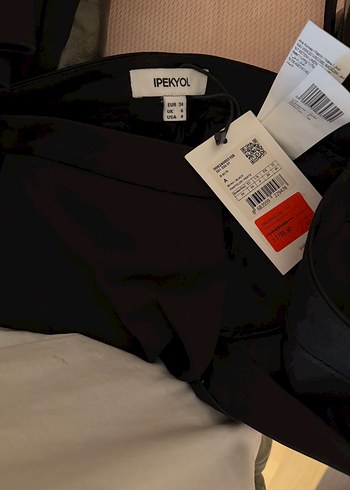 ipekyol Siyah Parlak Kumas Pantolon