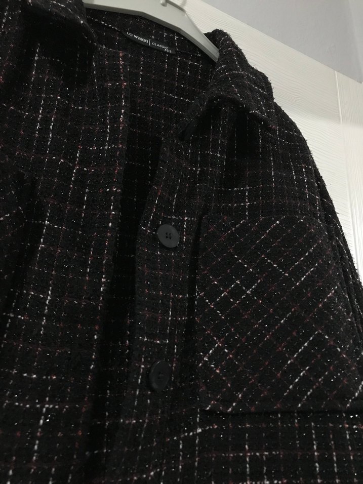 Siyah Düğmeli  Kadın Gömlek - Görsel 2