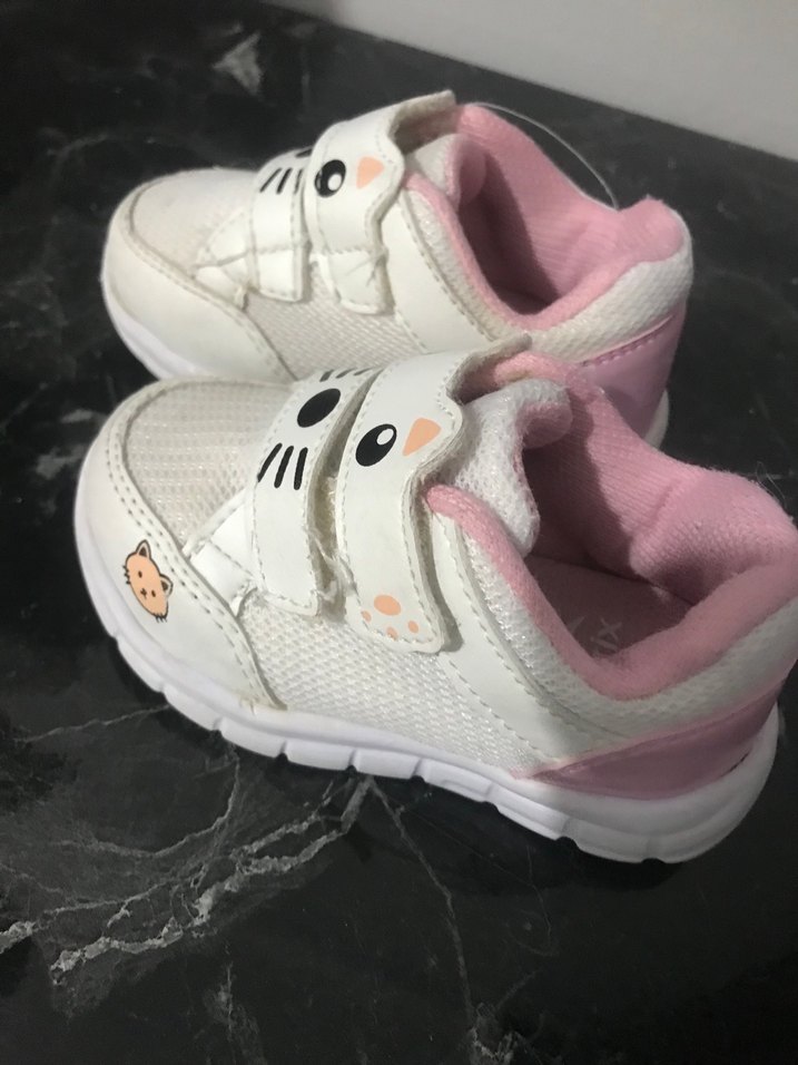 Renkli Baskılı Kız Çocuk Spor Ayakkabı - Görsel 4