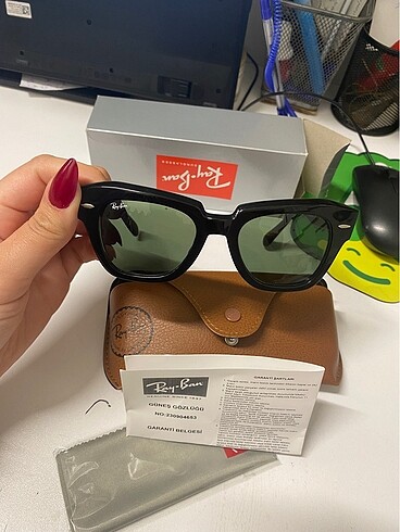 Beden siyah Renk Rayban Güneş gözlüğü