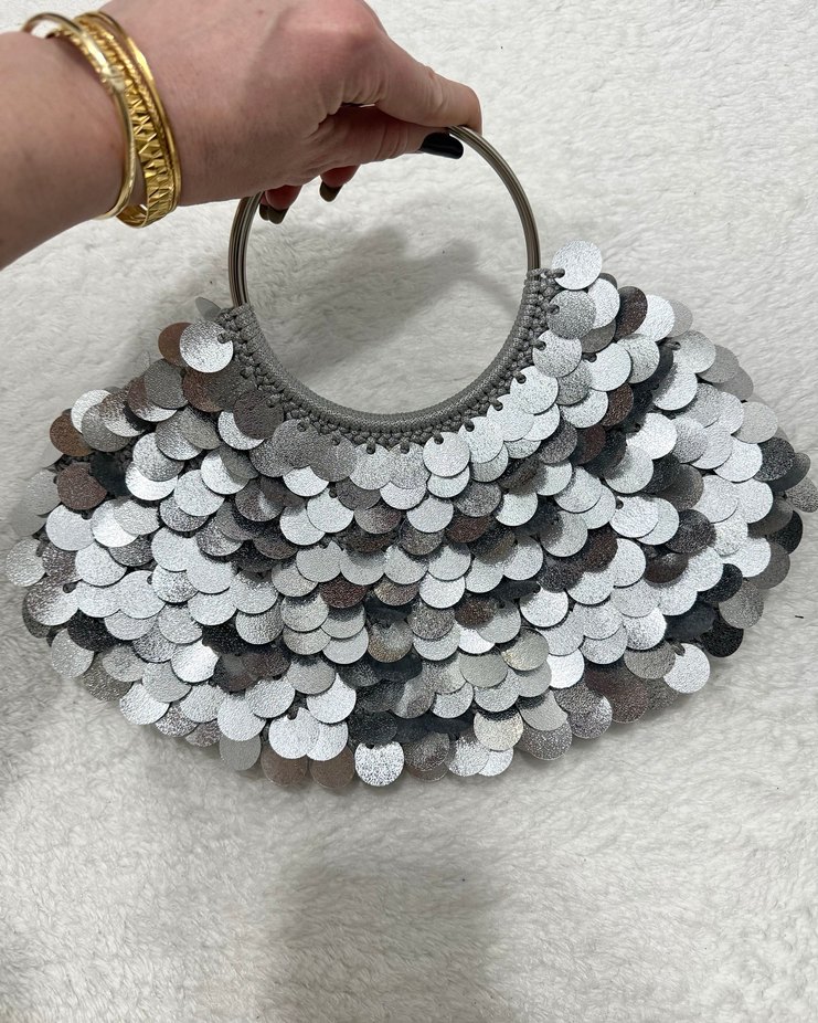 Gümüş Pullu Şık Çanta - Görsel 2