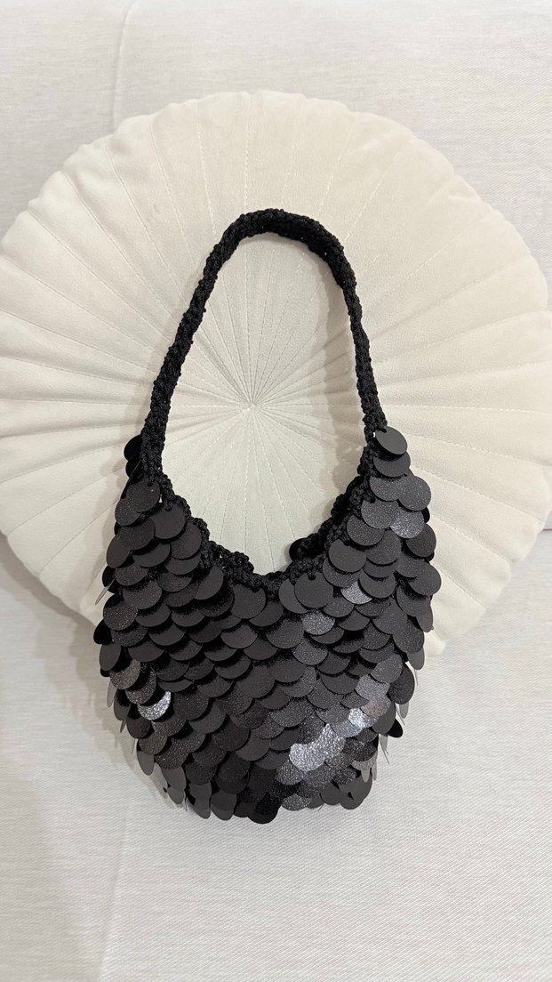 Siyah Pullu File Kadın Çanta - Görsel 2