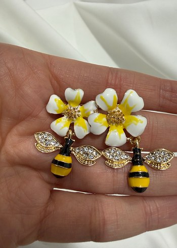 Sarı Renkli Taşlı Arı ve Çiçek Broş - Görsel 3