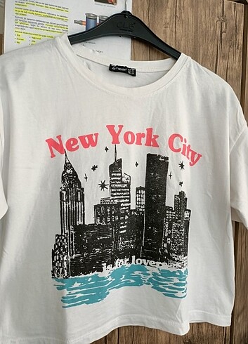 Ambar beyaz crop t-shirt 