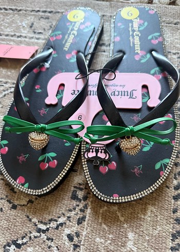 40 Beden Juicy Couture parmak arası terlik