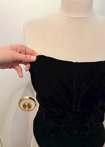 Zara Siyah Kadife Straplez Bustiyer - Görsel 4