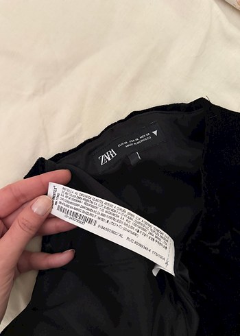 Zara Siyah Kadife Straplez Bustiyer - Görsel 5