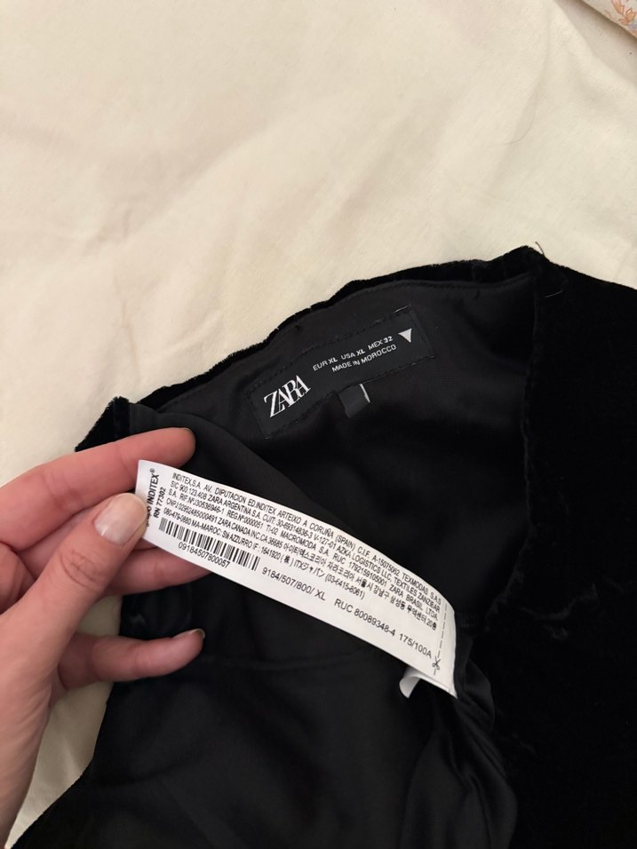 Zara Siyah Kadife Straplez Bustiyer - Görsel 5