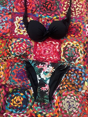 Lipsy Lipsy London bikini