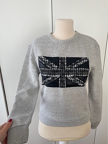 Karl Lagerfeld sweatshirt