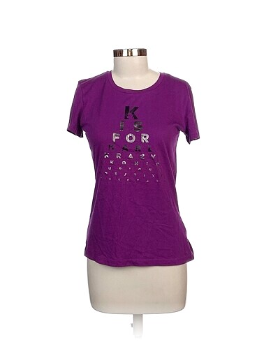 Karl Lagerfeld T-shirt %70 İndirimli.