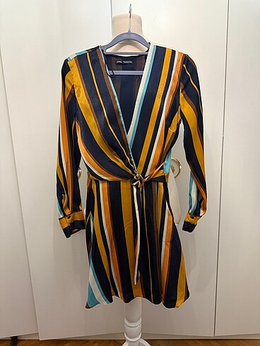 Zara saten elbise