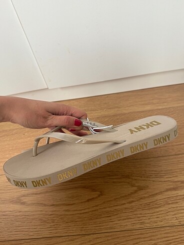 DKNY DKNY parmak arası terlik