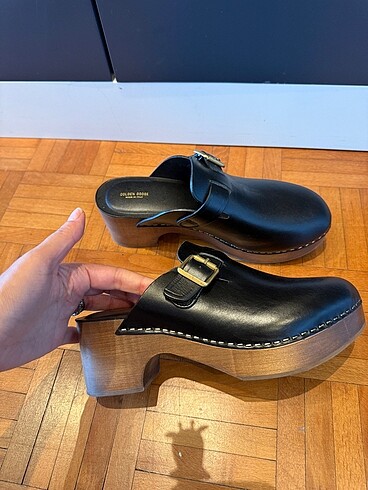 38 Beden siyah Renk Golden Goose sabo terlik