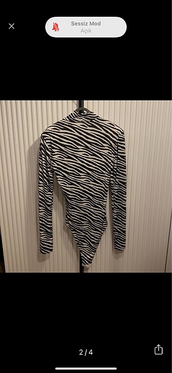 Trendyol & Milla Trendyolmilla Zebra Desenli Çıtçıtlı Vatkalı Body