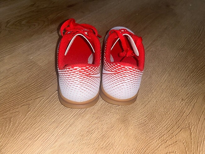 29 Beden nike cocuk krampon