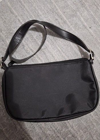 Siyah Deri Tokalı Kadın Çanta - Görsel 2