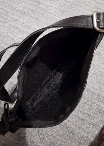 Siyah Deri Tokalı Kadın Çanta - Görsel 3