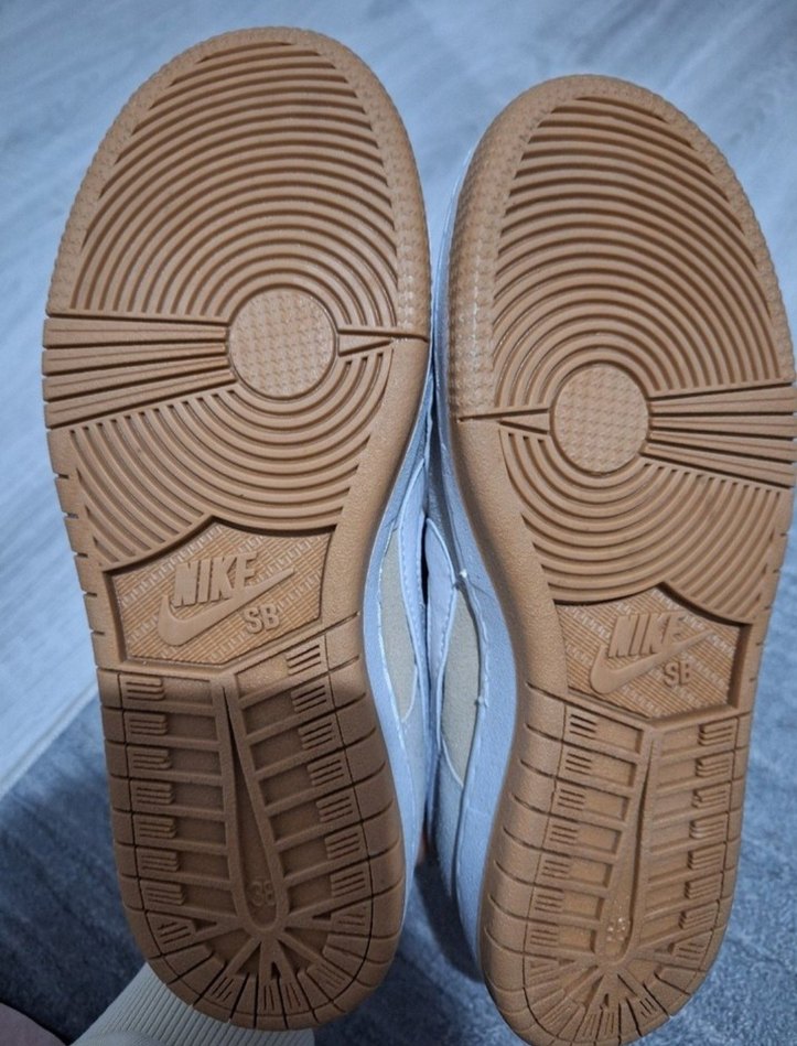 Beyaz Nike 85 Baskılı Spor Ayakkabı - Görsel 4