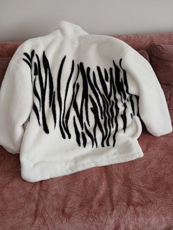 Zebra Desenli Suni Kürk Kadın Ceket geniş beden - Görsel 2