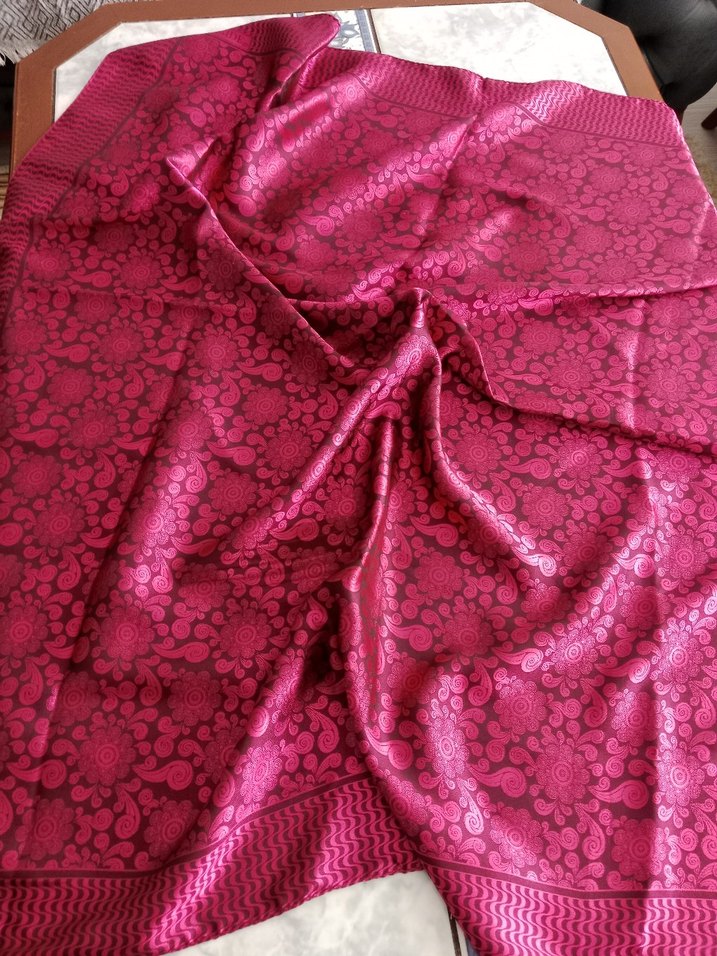 Bordo Parlak İpek Kadın eşarp - Görsel 2