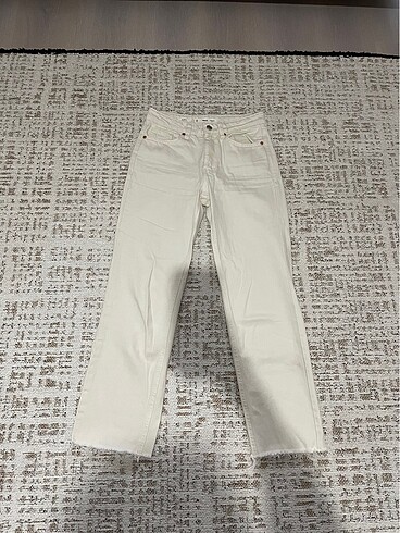 Mango jean