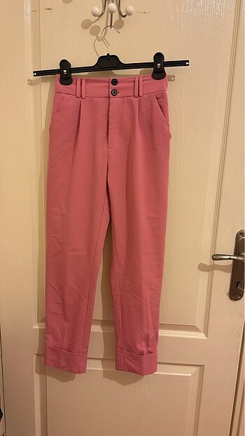Bershka kumaş pantolon