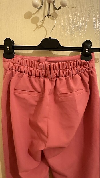 xs Beden Bershka kumaş pantolon