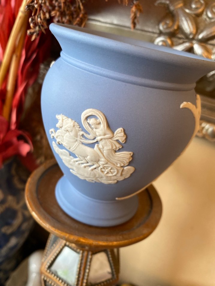Wedgwood Süs Vazo biblo - Görsel 2