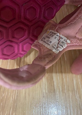 26 Beden Kız Çocuk Pembe Timberland Sandalet
