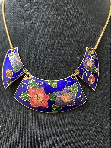 Cloisonne kolye
