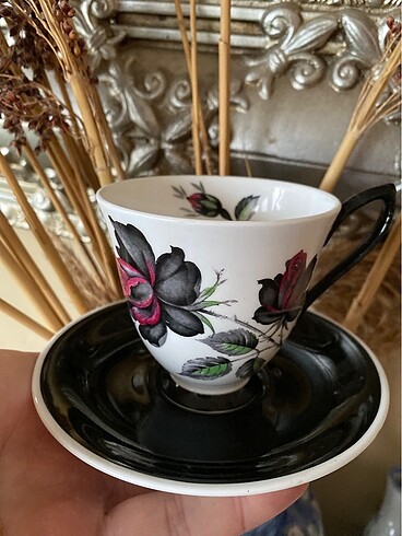 Royal Albert fincan
