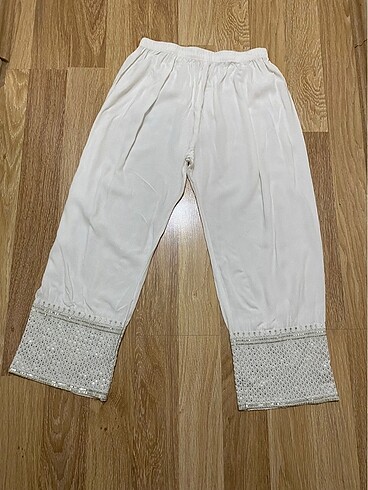 Yazlık pantolon