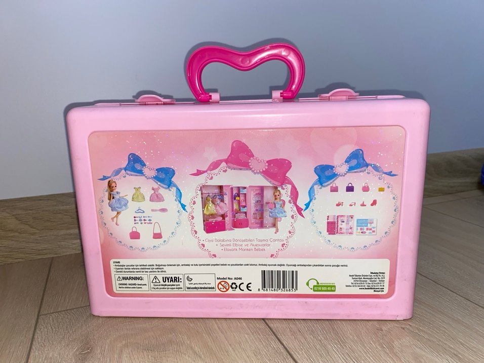Barbie giysi dolabı - Görsel 4