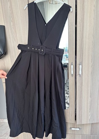 44 Beden Siyah Uzun V Yaka Kemerli Gotik Elbise