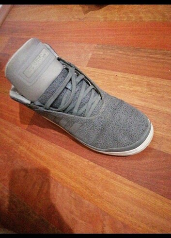 Adidas ayakkabı