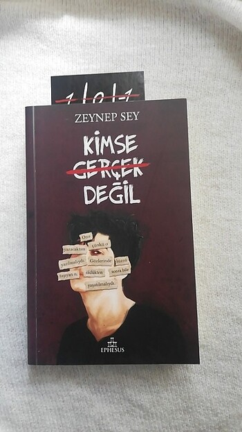 Zeynep Sey Kimse gerçek değil