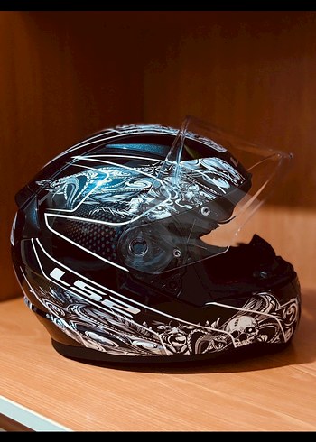 LS2 Siyah Baskılı Motosiklet Kaskı S beden - Görsel 2