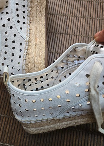 Beyaz Bağcıklı Kadın Espadril Dolgu Topuk - Görsel 5