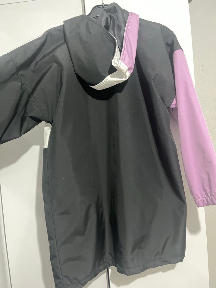 Düğmeli Renk Bloklu Midi Yağmurluk - Görsel 3