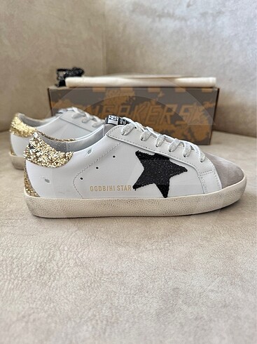 37 Beden Hakiki Deri Golden Goose