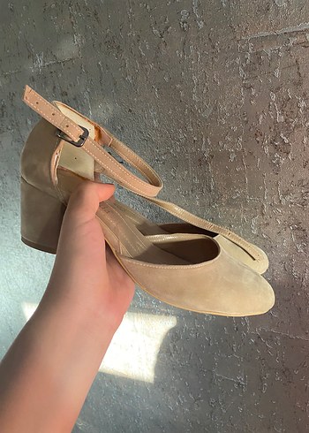 37 Beden Bej Süet Stiletto Topuklu Kadın Ayakkabı