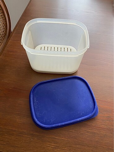 Tupperware Tupperware