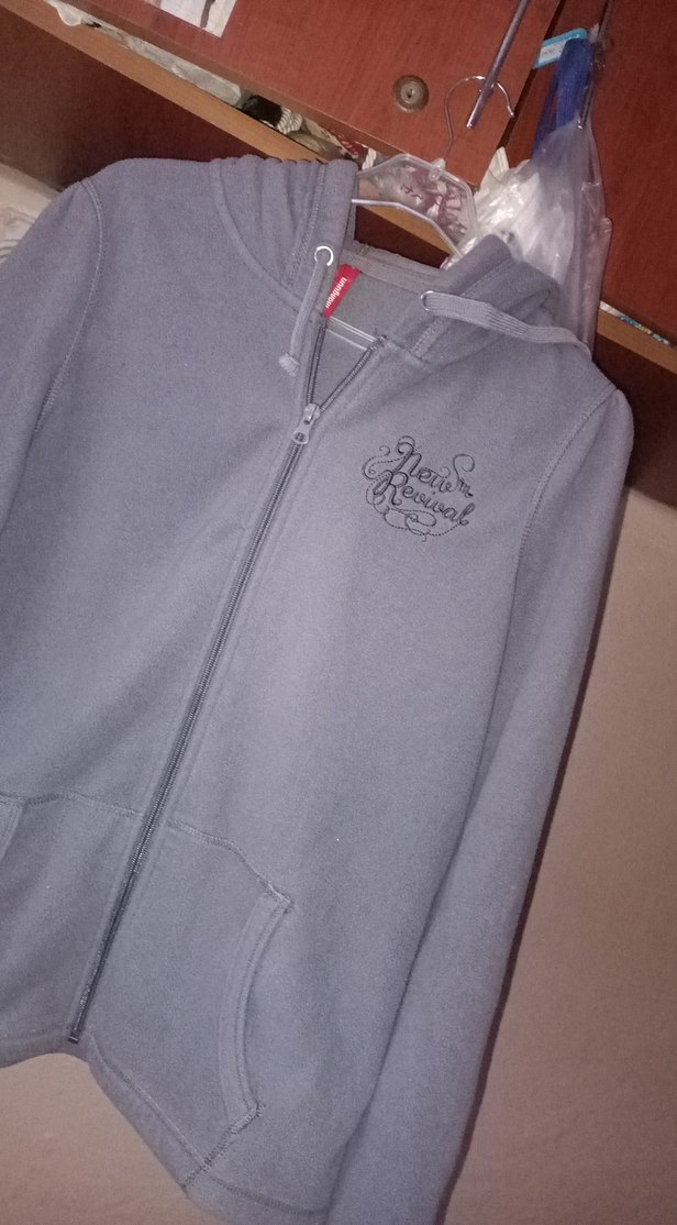 Kapüşonlu Fermuarlı Gri Ceket - Görsel 4