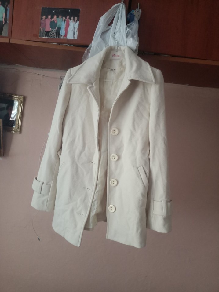 Düğmeli Beyaz Kadın Kaban - Görsel 5