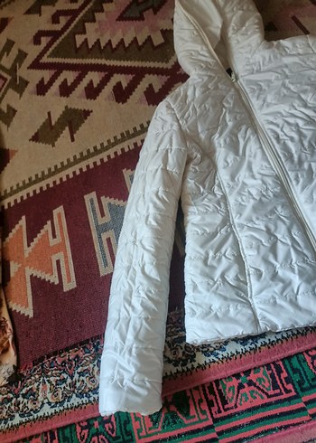 Beyaz Fermuarlı Kadın Mont - Görsel 3