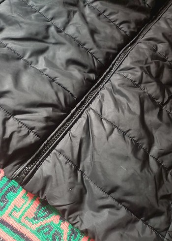 Kapüşonlu Siyah Kadın Kışlık Mont - Görsel 3