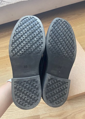 LUTVELİZADE Lutvelizade Siyah Topuklu Kadın Loafer Ayakkabı